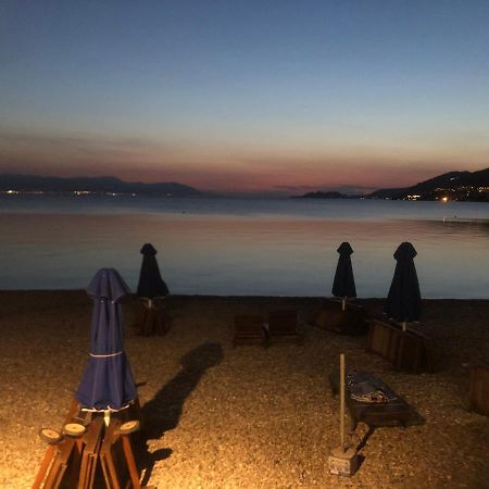 דירות Posidhonía Hospitality In Mythical And Historical Peloponnese1 מראה חיצוני תמונה